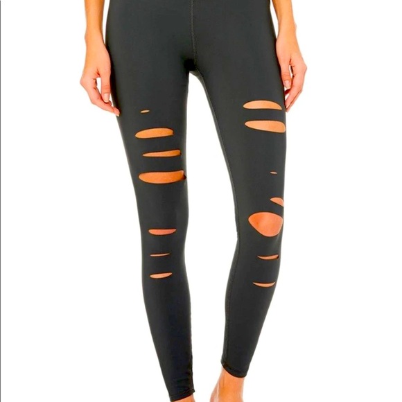 Swanky Coconut Other - NWT Swanky Coconut leggings black M